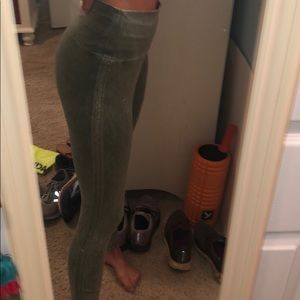 Aerie army green leggings with lace on the side